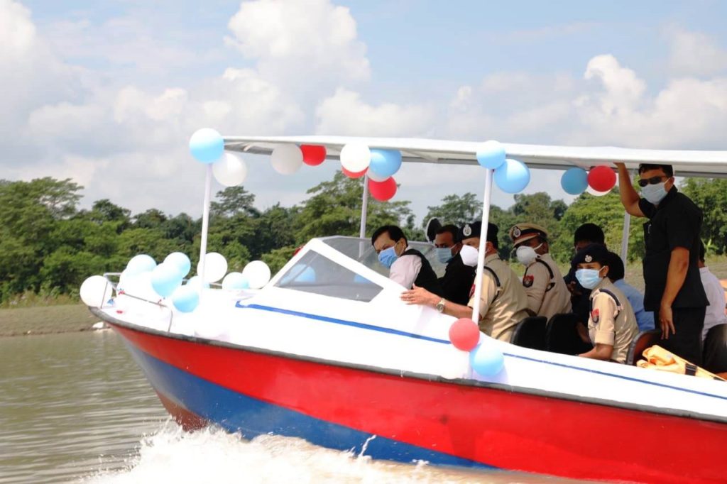 speed boat majuli